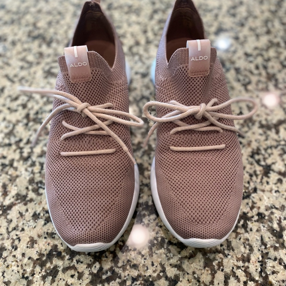 Aldo Mauve Knit Lace-Up Sneakers